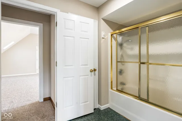 $750,000 | 9471 North 675 West, Fairland, IN 46126