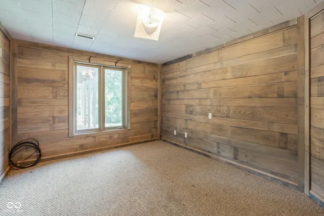 $750,000 | 9471 North 675 West, Fairland, IN 46126