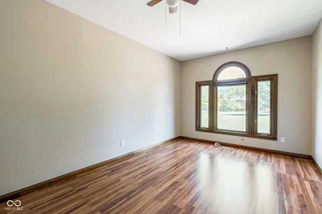 $750,000 | 9471 North 675 West, Fairland, IN 46126