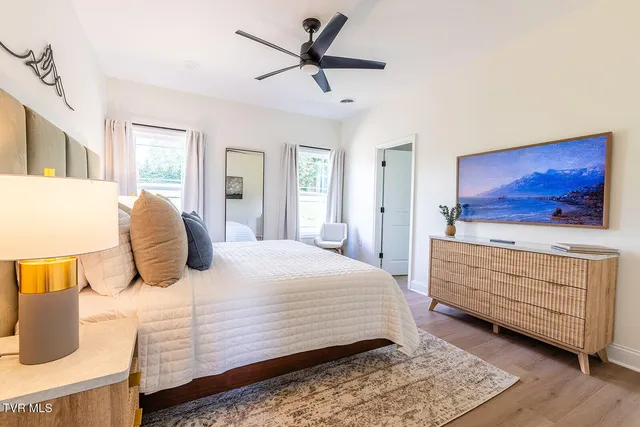 $479,900 | 495 Harlan Street, Greeneville, TN 37745