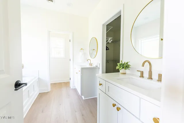 $479,900 | 495 Harlan Street, Greeneville, TN 37745