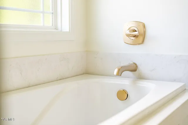 $479,900 | 495 Harlan Street, Greeneville, TN 37745