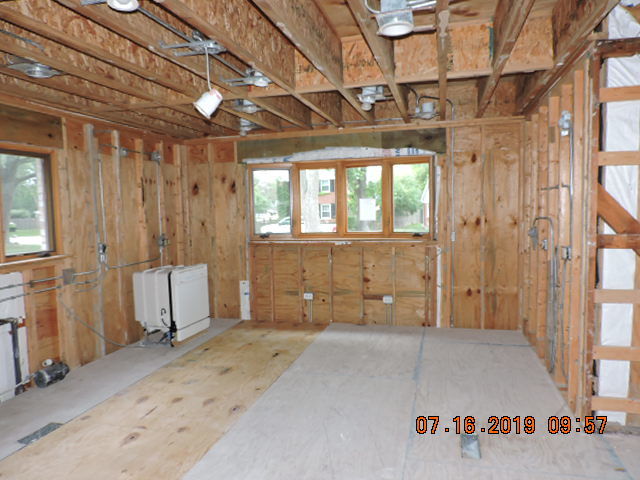 2427 Covert Road Glenview, IL 60025 - Photo 12 of 15