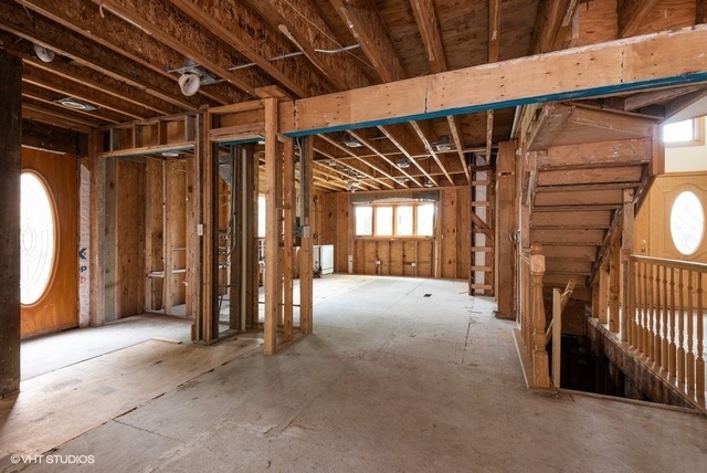 2427 Covert Road Glenview, IL 60025 - Photo 6 of 15