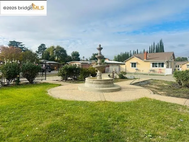 a view of a house with swimming pool