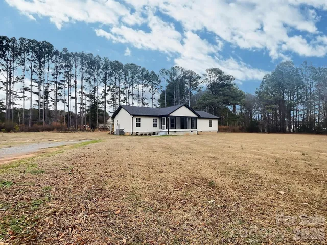 $249,000 | 6205 Richburg Road, Great Falls, SC 29055