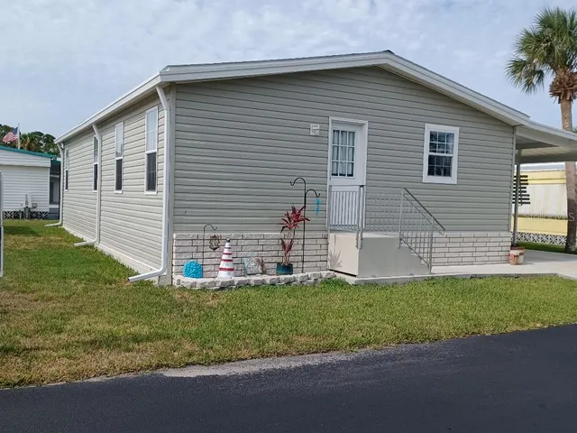 $249,999 | 2140 Gondola Drive, Sarasota, FL 34238