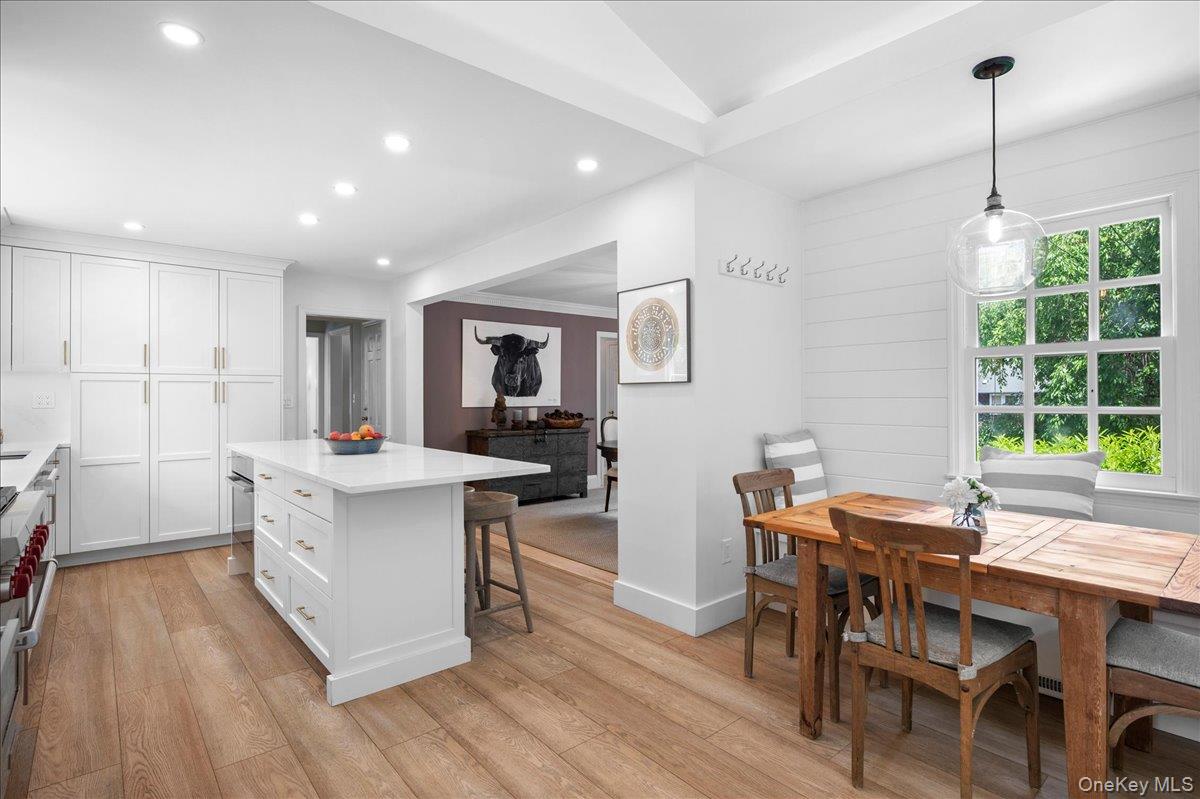 150 Kingsbury Road New Rochelle, NY 10804 - Photo 5 of 34