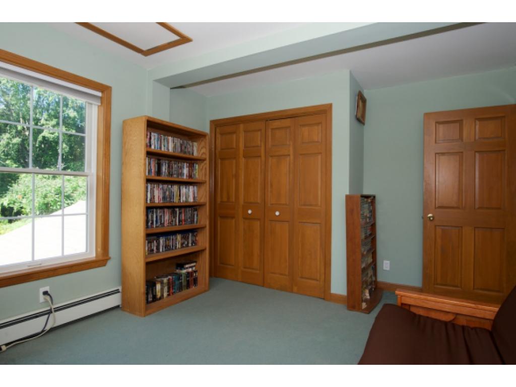 552 First Crown Point Road Strafford, NH 03884 - Photo 23 of 34