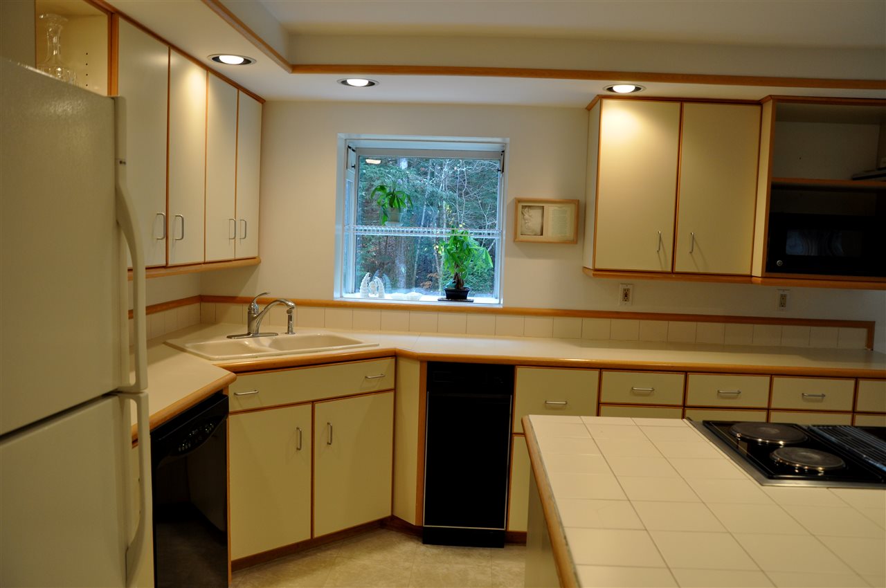 28 B Ryan Road Goffstown, NH 03045 - Photo 15 of 40 Gallery Image 15