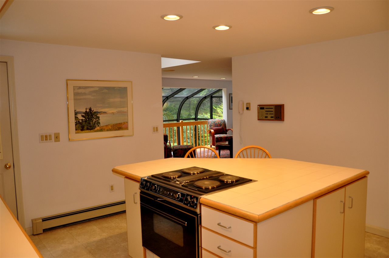28 B Ryan Road Goffstown, NH 03045 - Photo 17 of 40 Gallery Image 17
