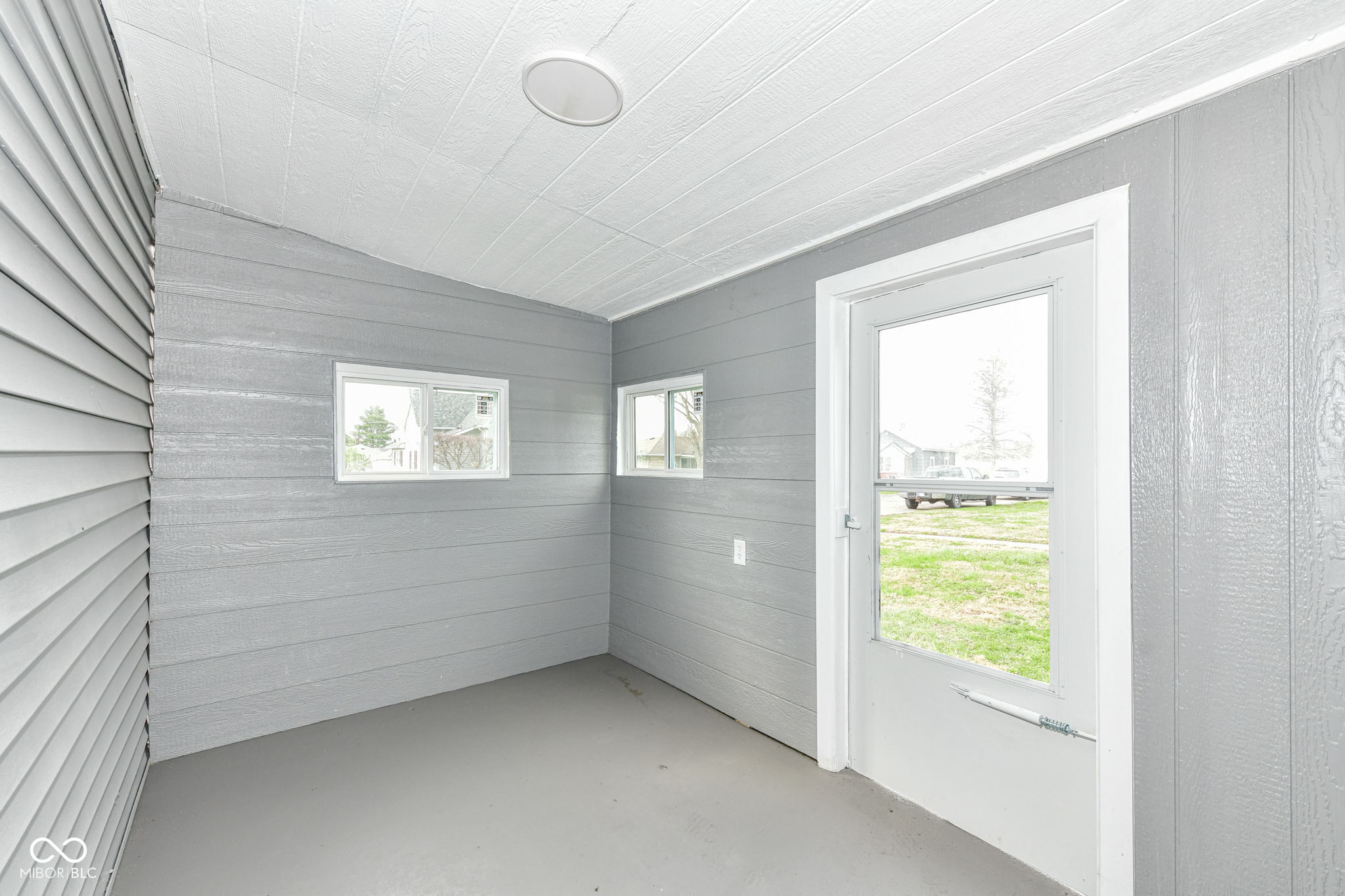 3622 East Lynn Street Anderson, IN 46013 - Photo 3 of 35