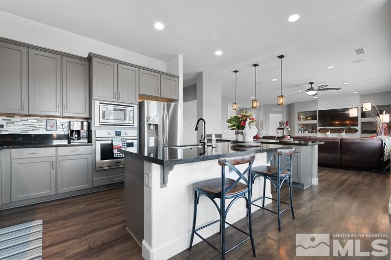 425 Horizon Ridge Road Sparks, NV 89441 - Photo 11 of 40 Photo 11