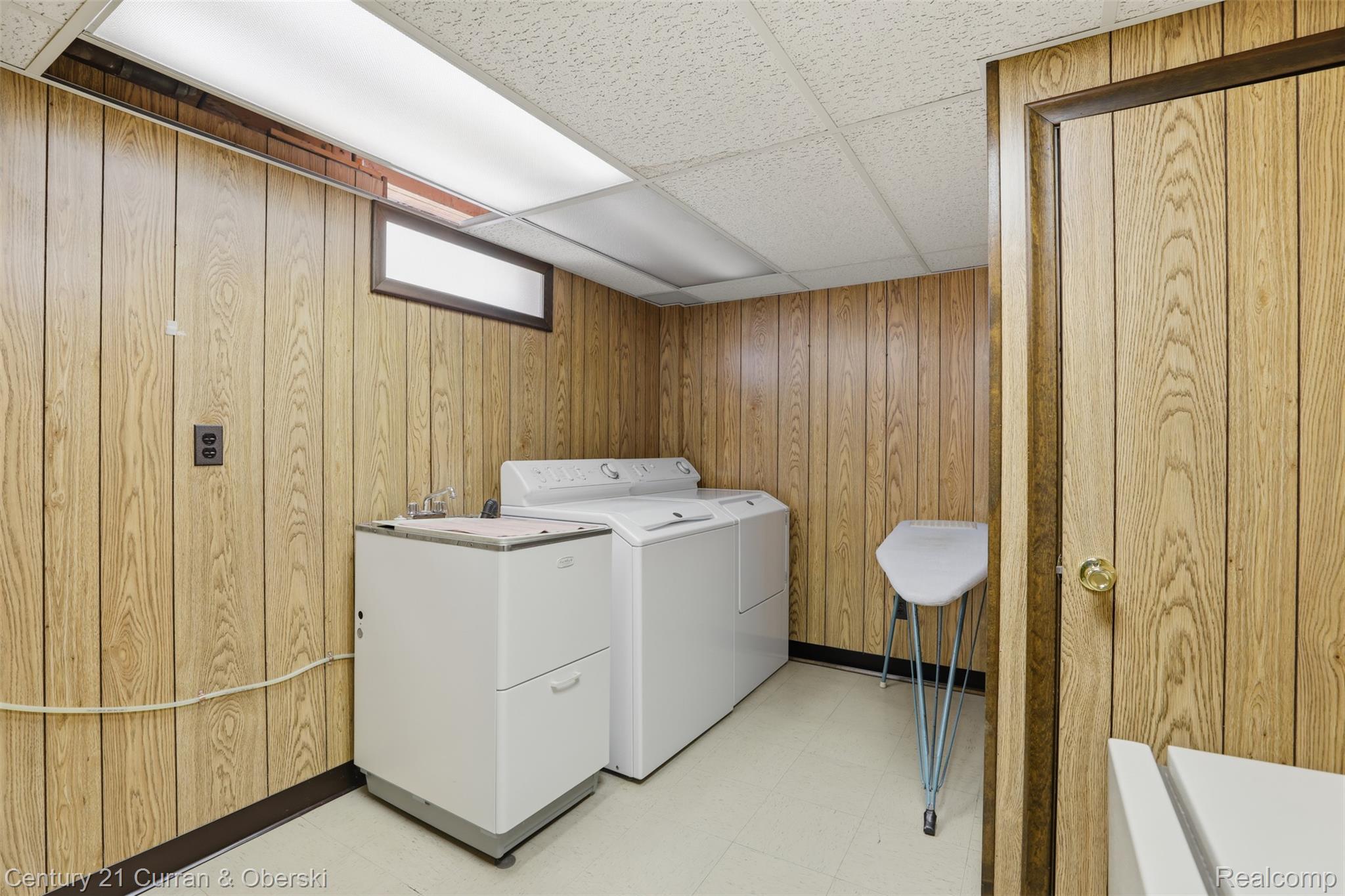 2464 Cornell Street Dearborn, MI 48124 - Photo 31 of 38