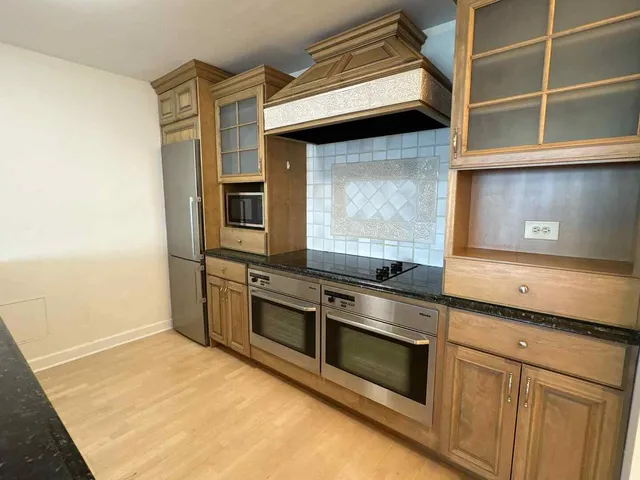 $4,000 | 1440 North Lake Shore Drive, Unit 21E, Chicago, IL 60610