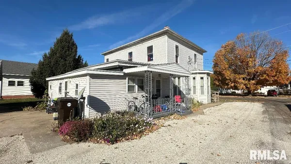 $117,500 | 324 West Washington Street, Rushville, IL 62681