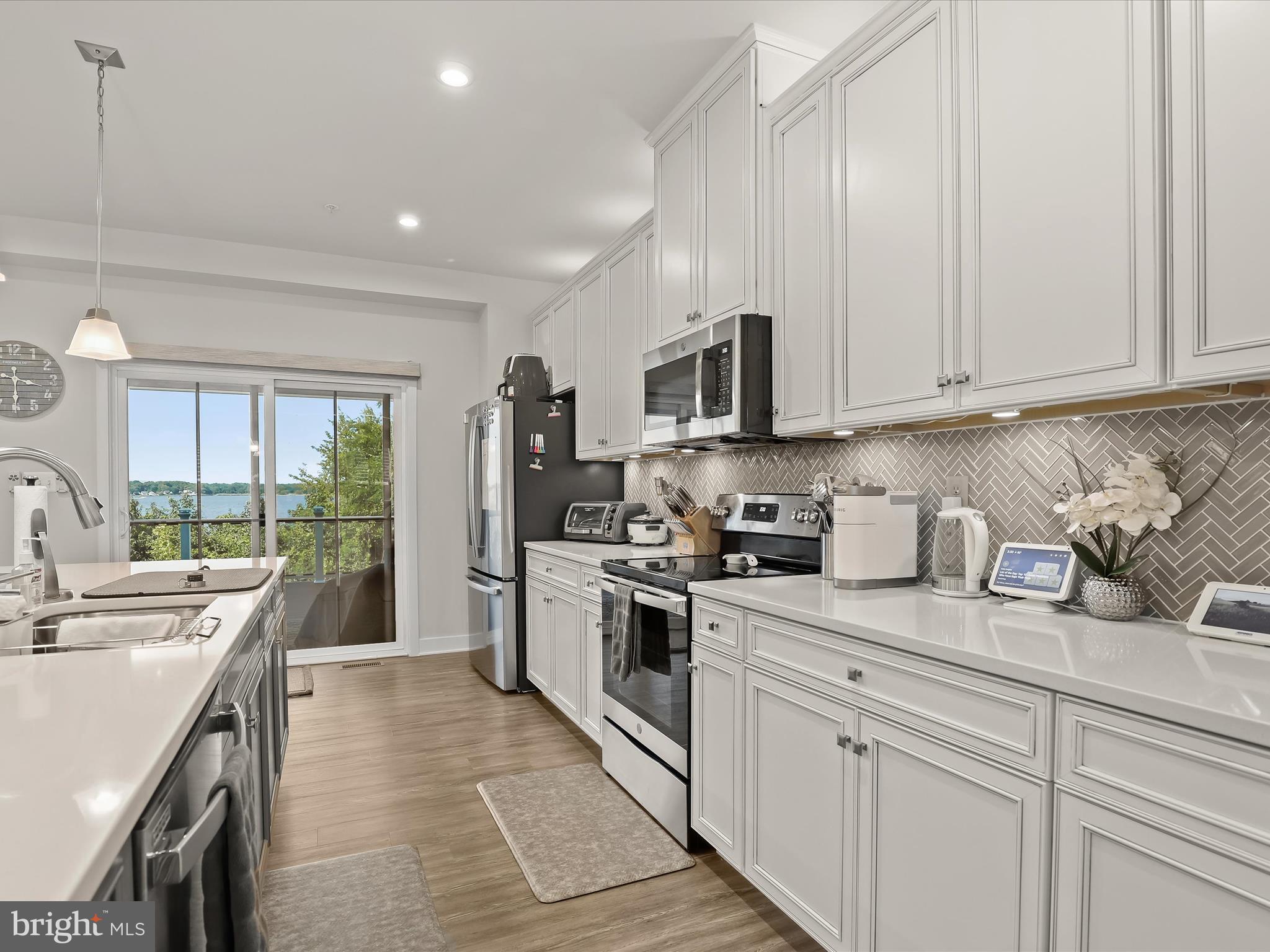 3058 Shaws Road Sparrows Point, MD 21219 - Photo 23 of 81 Gourmet Kitchen