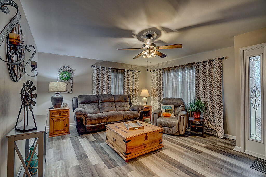 106 Stevenson Road Erlanger, KY 41018 - Photo 3 of 17 Gallery Image 3