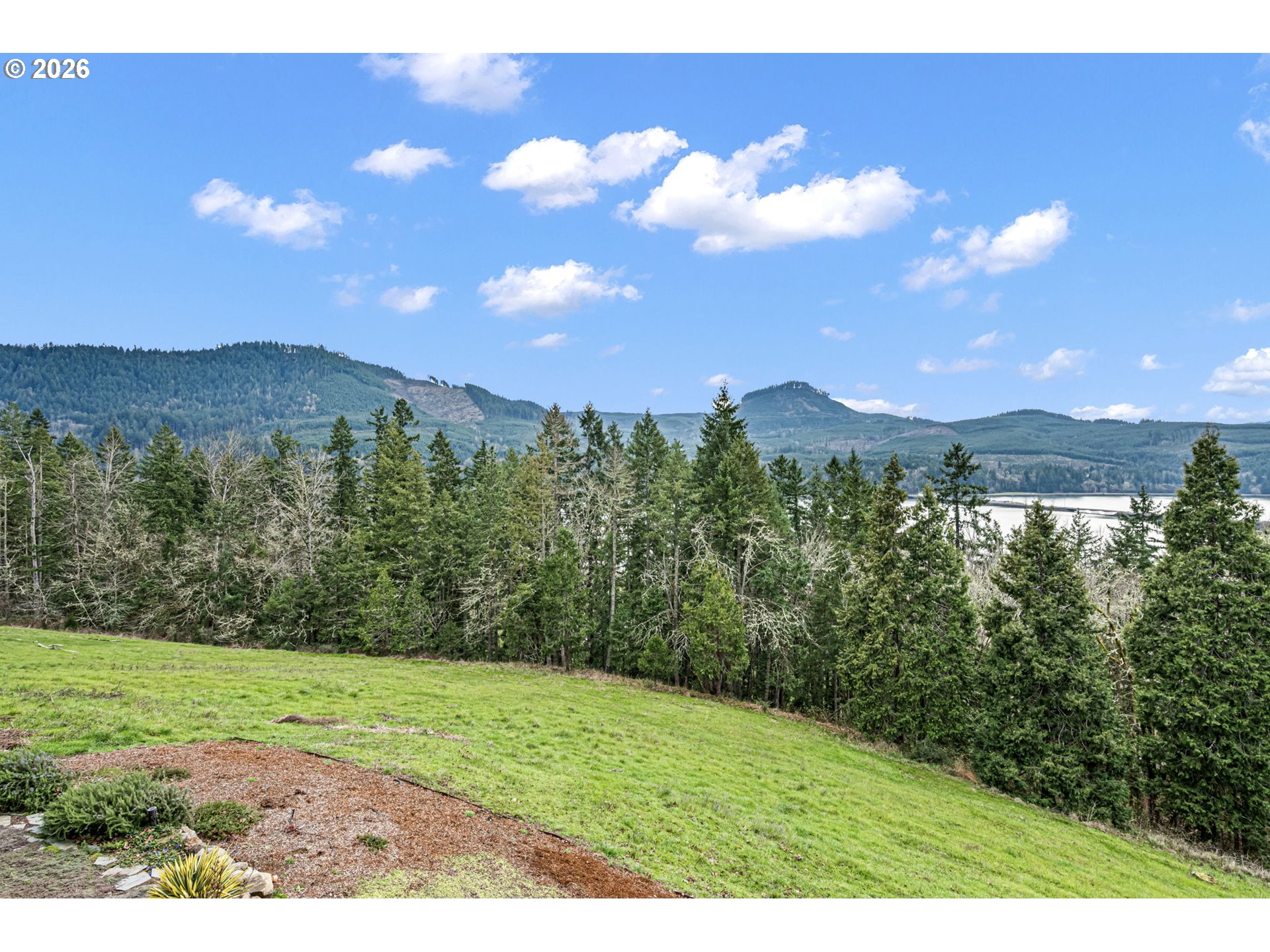 530 Sunridge Lane Lowell, OR 97452 - Photo 32 of 48