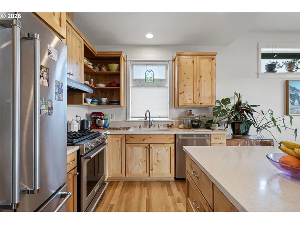 $465,000 | 530 Sunridge Lane, Lowell, OR 97452