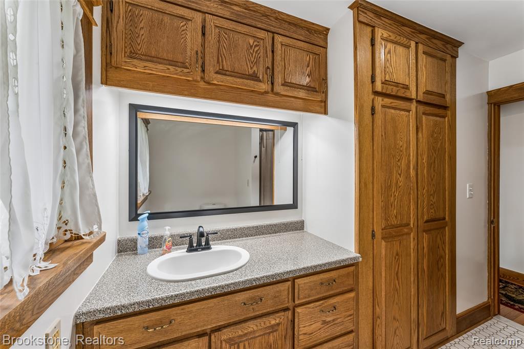 12152 Hoisington Road Gaines, MI 48436 - Photo 42 of 66