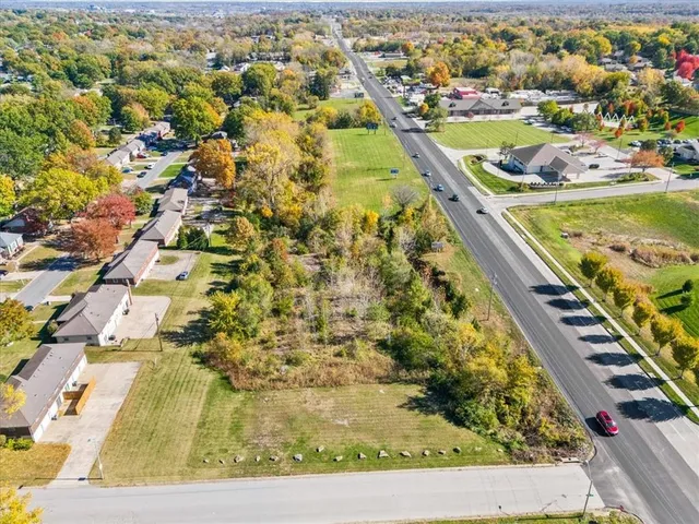 $250,000 | 14700 East Us 40 Highway, Kansas City, MO 64136