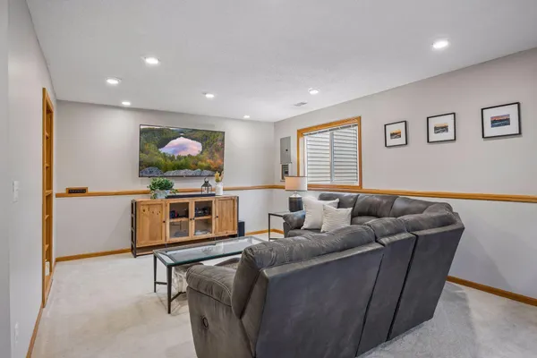 $375,000 | 3663 Kahler Drive Northeast, St. Michael, MN 55376