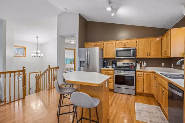 $375,000 | 3663 Kahler Drive Northeast, St. Michael, MN 55376