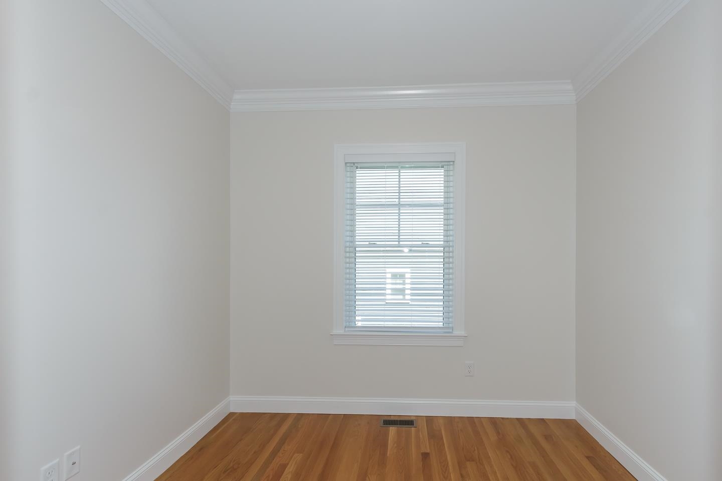 65 Wild Pasture Lane Atkinson, NH 03811 - Photo 15 of 47