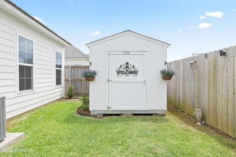 $243,500 | 109 Satsuma Drive, Youngsville, LA 70592