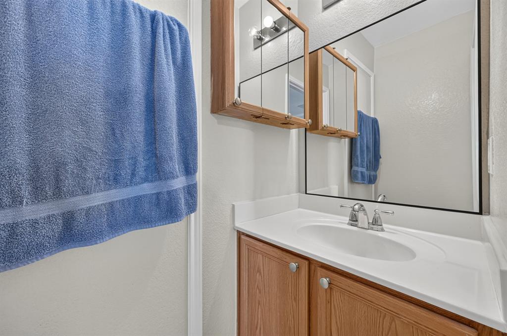 1509 Castle Ridge Road Fort Worth, TX 76140 - Photo 17 of 23 Gallery Image 17