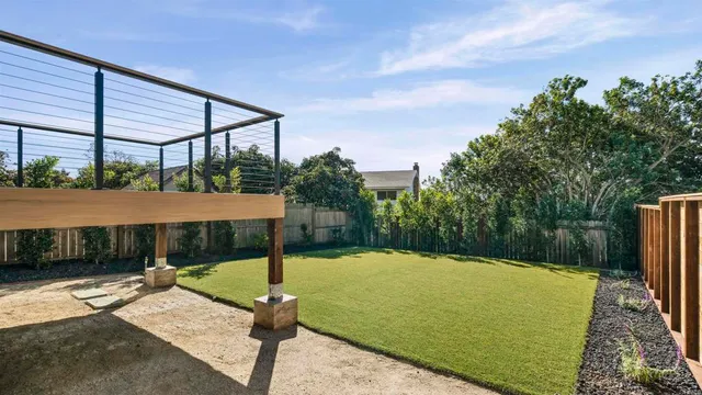 $5,500 | 3817 Highland Drive, Carlsbad, CA 92008