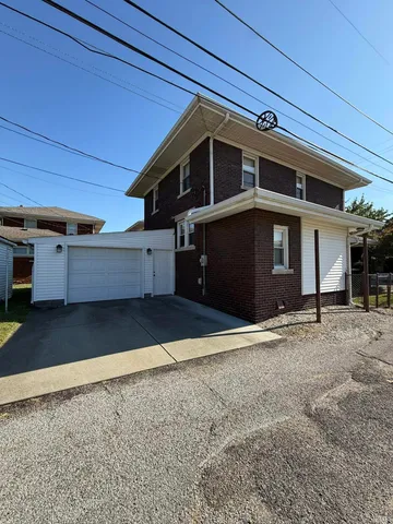 $169,900 | 216 Buntin Street, Vincennes, IN 47591