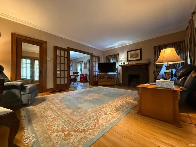 $169,900 | 216 Buntin Street, Vincennes, IN 47591