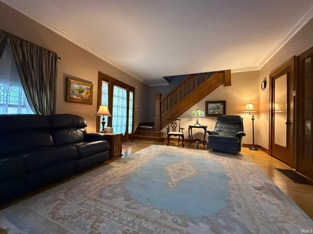 $169,900 | 216 Buntin Street, Vincennes, IN 47591