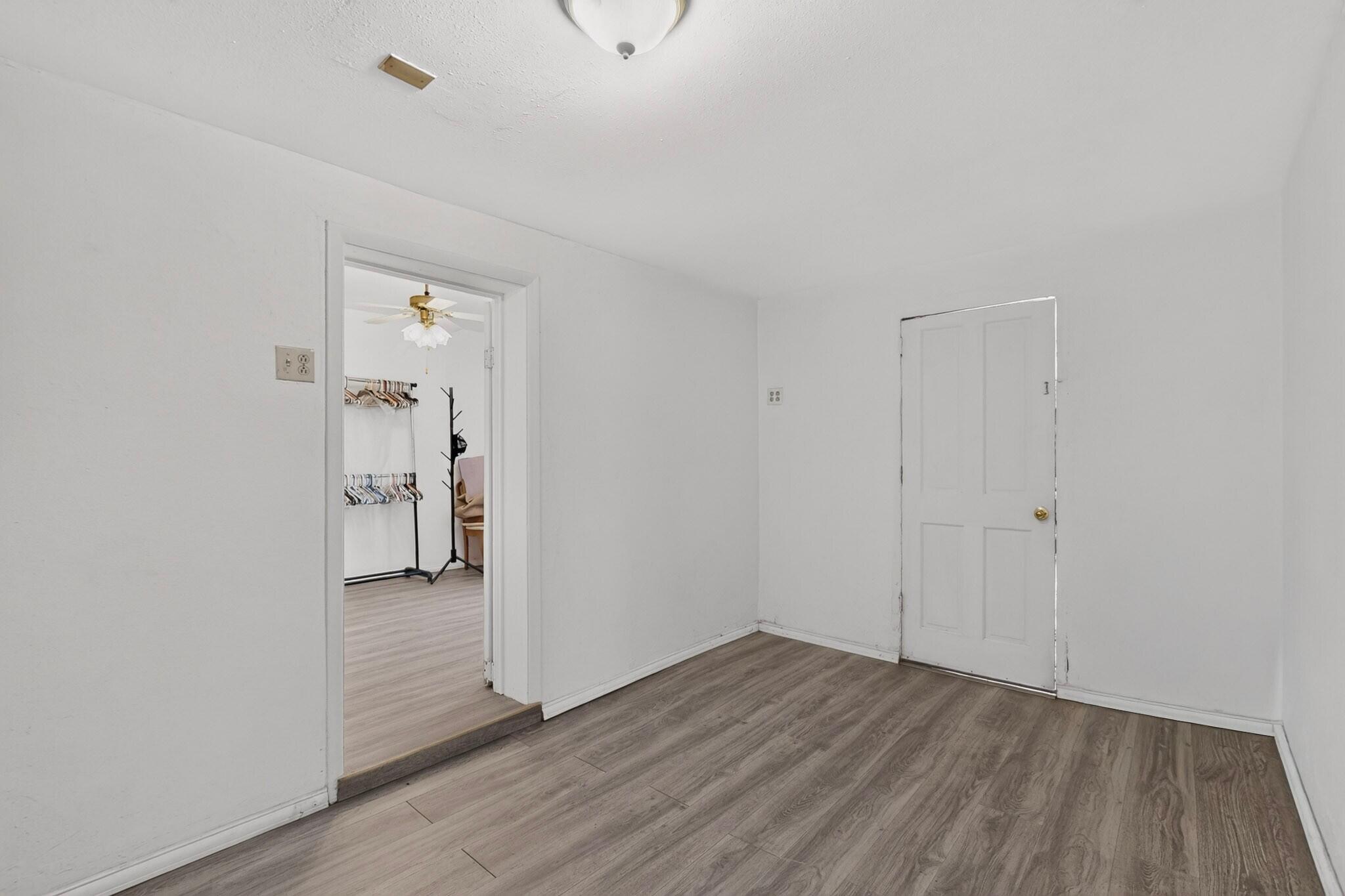 2215 Hooper Road Southwest Albuquerque, NM 87105 - Photo 21 of 67 Gallery Image 21