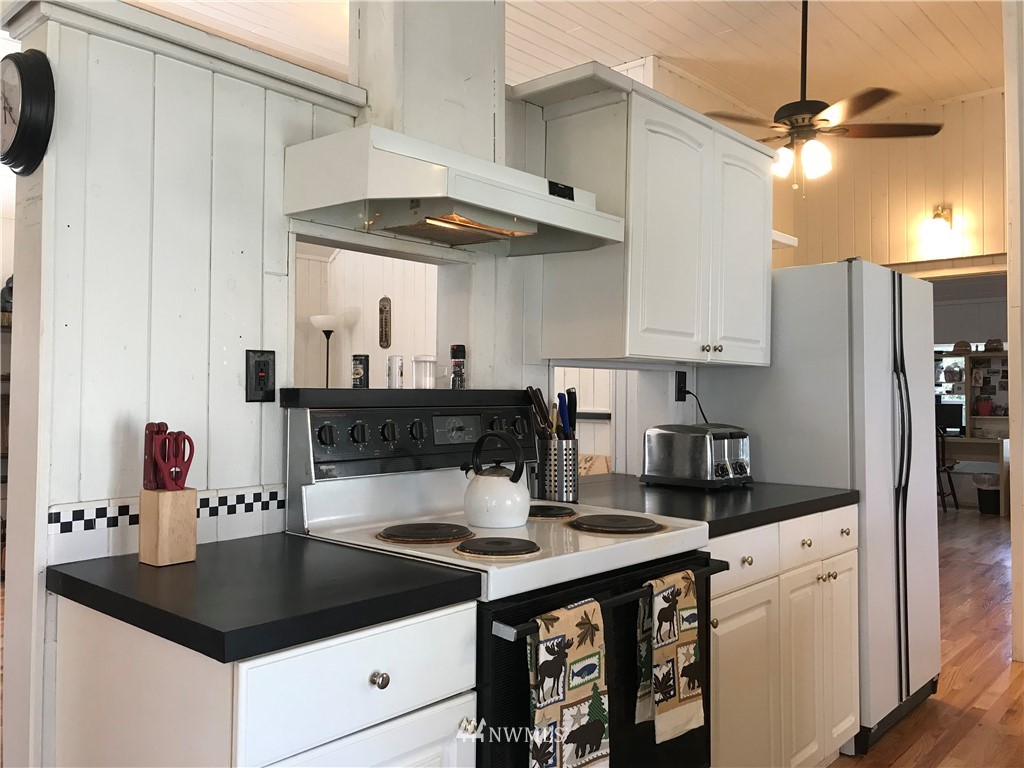 95 Boundry Road Danville, WA 99121 - Photo 2 of 39 Gallery Image 2