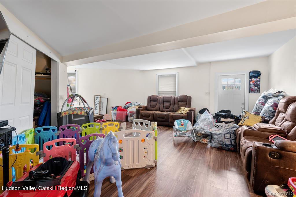 252-254 Partition Street Saugerties, NY 12477 - Photo 24 of 35 GetMedia (23)