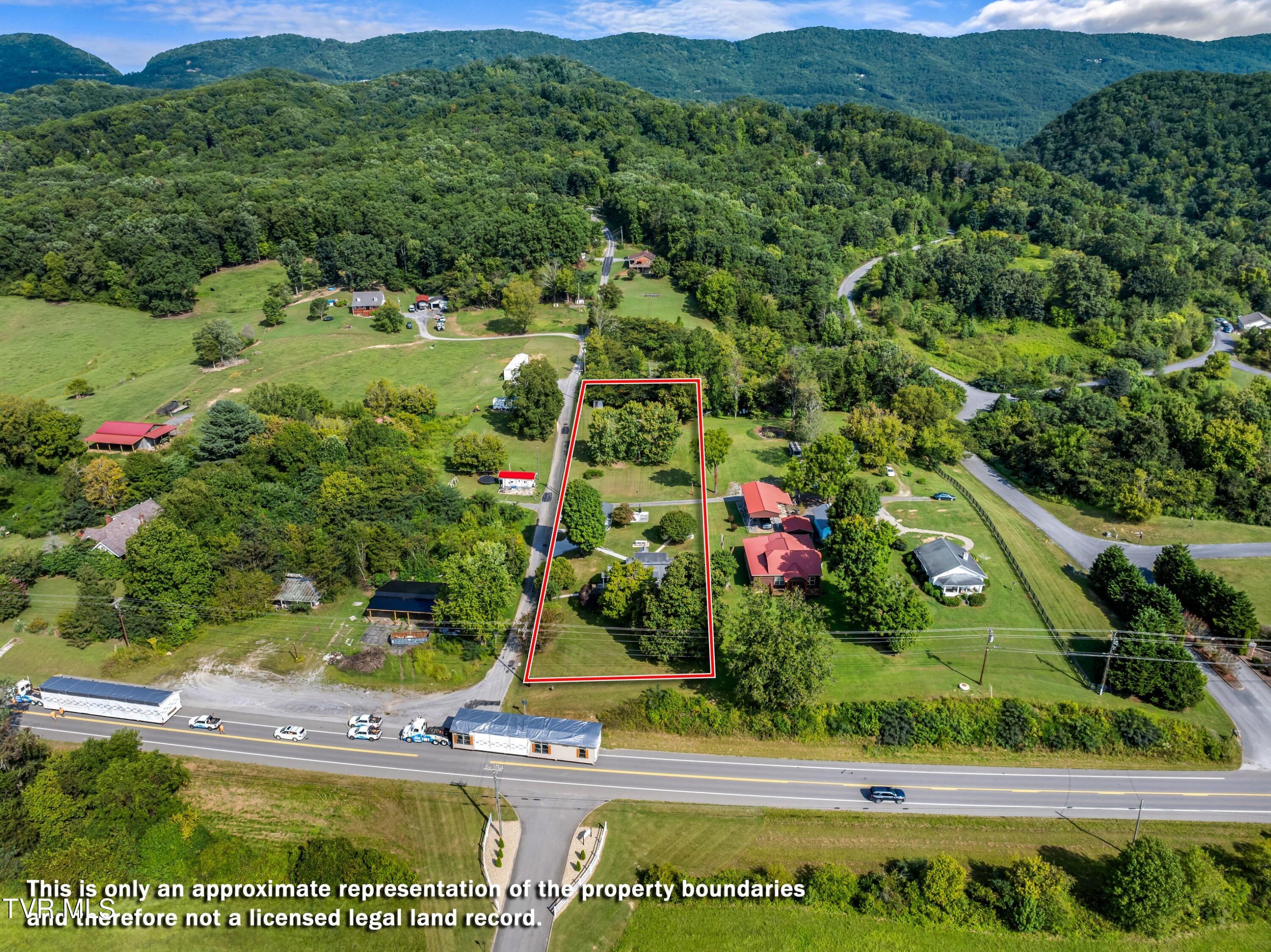 120 Raymond Layel Road Bean Station, TN 37708 - Photo 4 of 43 D.jpg-SMALL