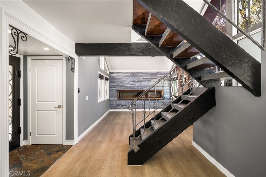 5554 East Vista Del Rio Anaheim, CA 92807 - Photo 8 of 42 a view of entryway