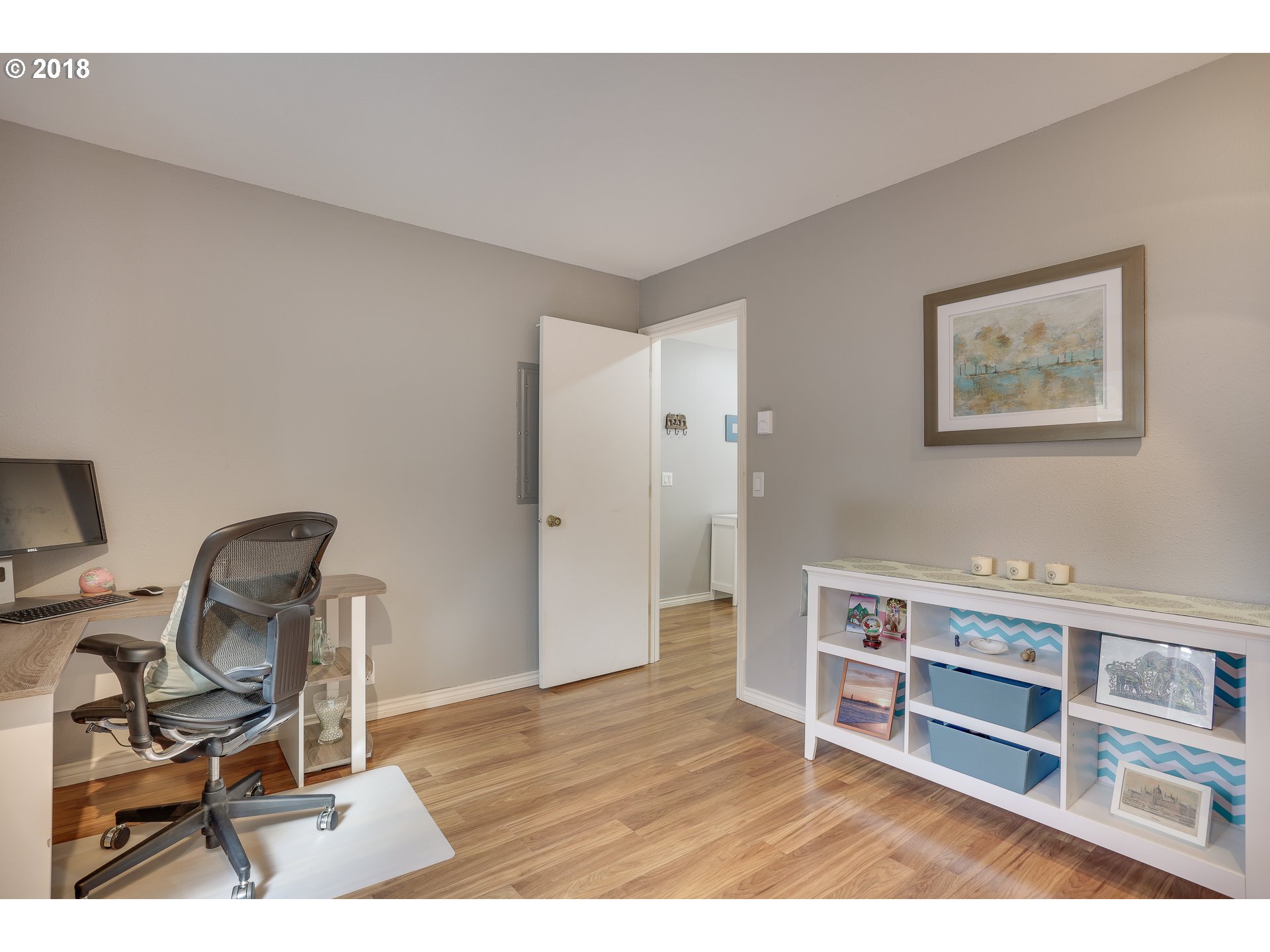 4592 Southwest Comus Place Portland, OR 97219 - Photo 5 of 23 Bedroom