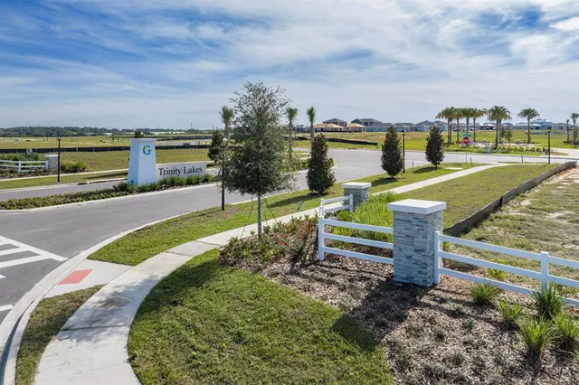 $475,839 | 7048 Rolling Leaf Road, Groveland, FL 34736