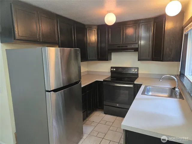 $1,299,900 | 15320 40th Avenue West, Lynnwood, WA 98087