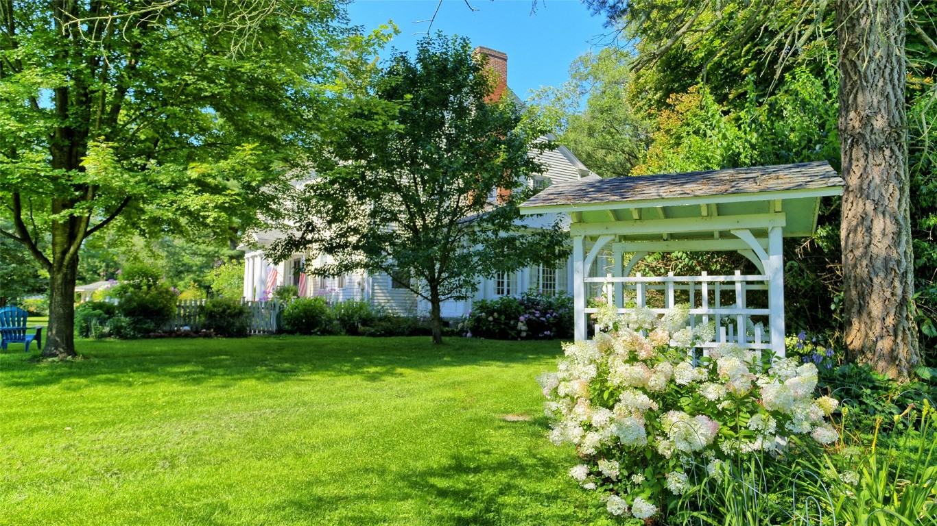 3725 River Road Endicott, NY 13760 - Photo 4 of 32