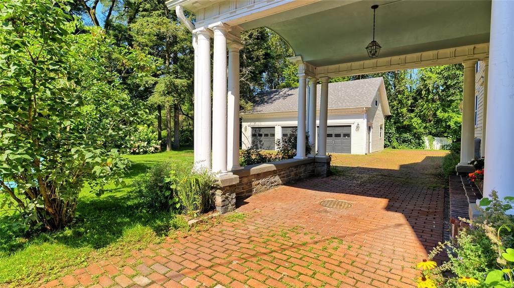 3725 River Road Endicott, NY 13760 - Photo 5 of 32