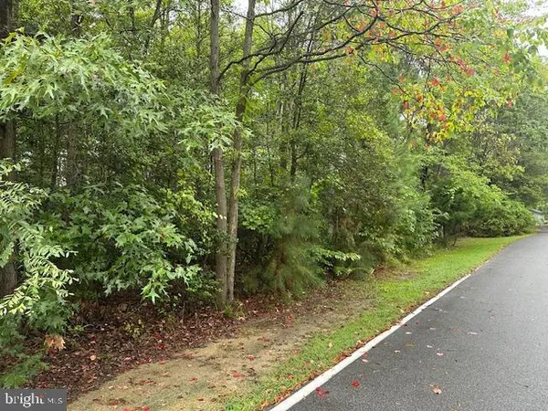 $899,000 | 45410 Clarks Mill Road, Hollywood, MD 20636