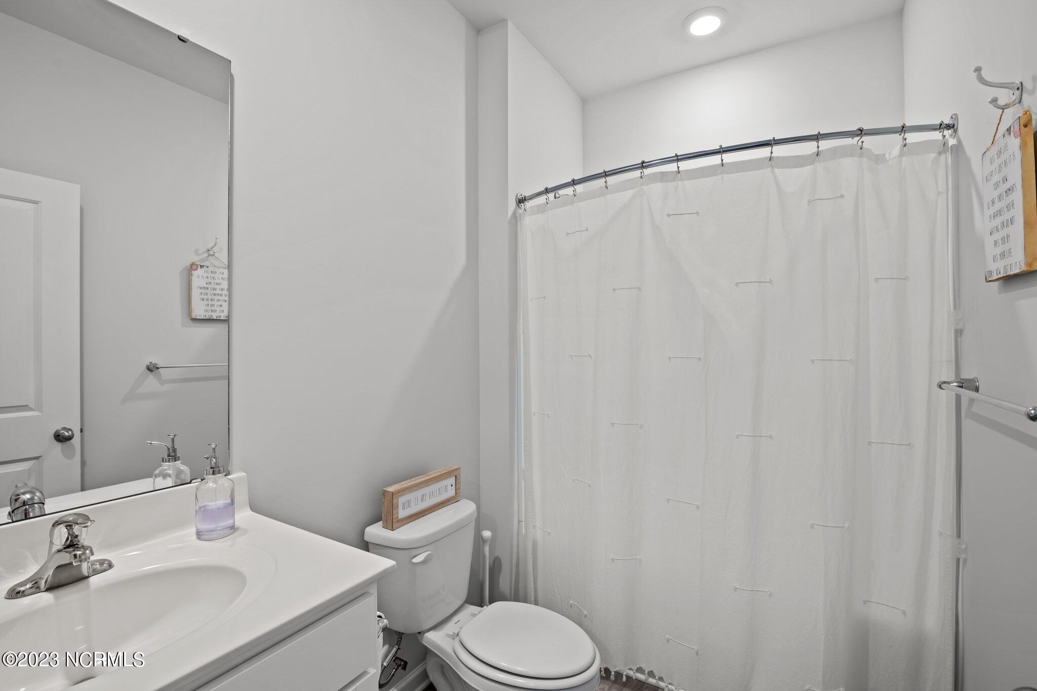 412 Frida Road New Bern, NC 28560 - Photo 21 of 43 412 Frida Road