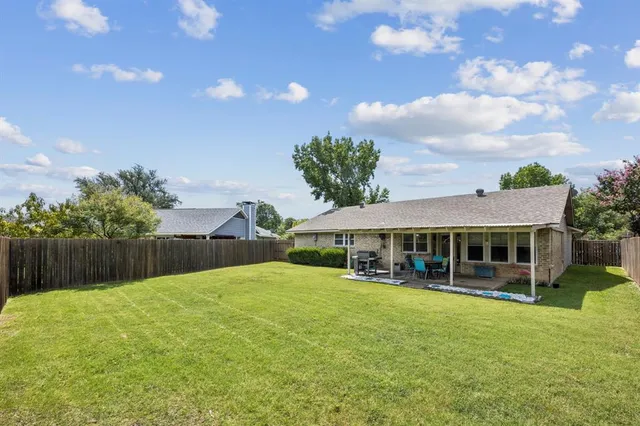 $334,700 | 2007 Shenandoah Drive, Carrollton, TX 75007