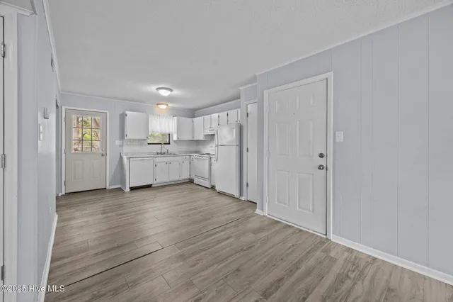 $900 | 101 Ravenwood Drive, Unit C, Jacksonville, NC 28546