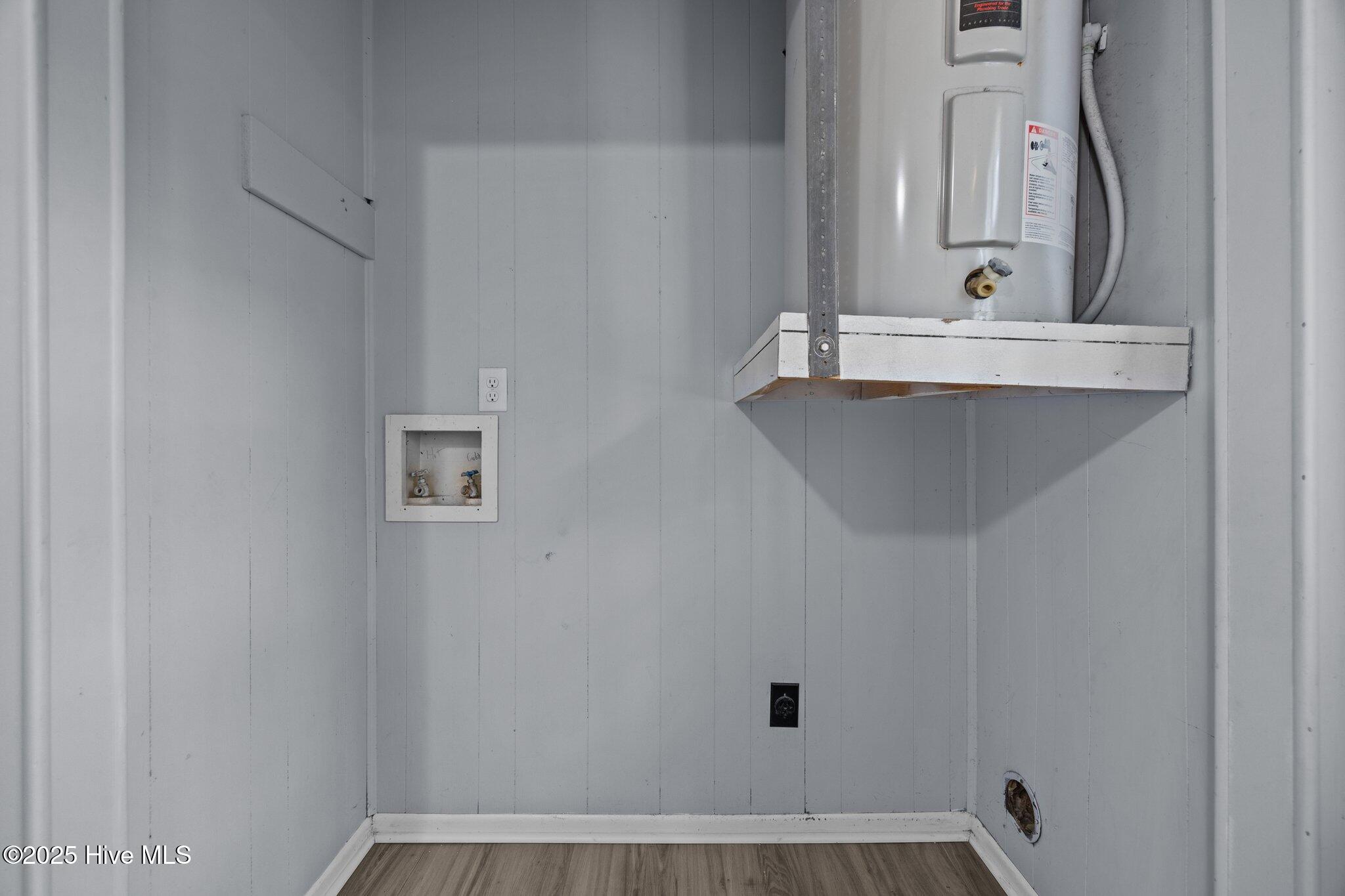 101 Ravenwood Drive, Unit C Jacksonville, NC 28546 - Photo 8 of 20 31-web-or-mls-IMG_2564